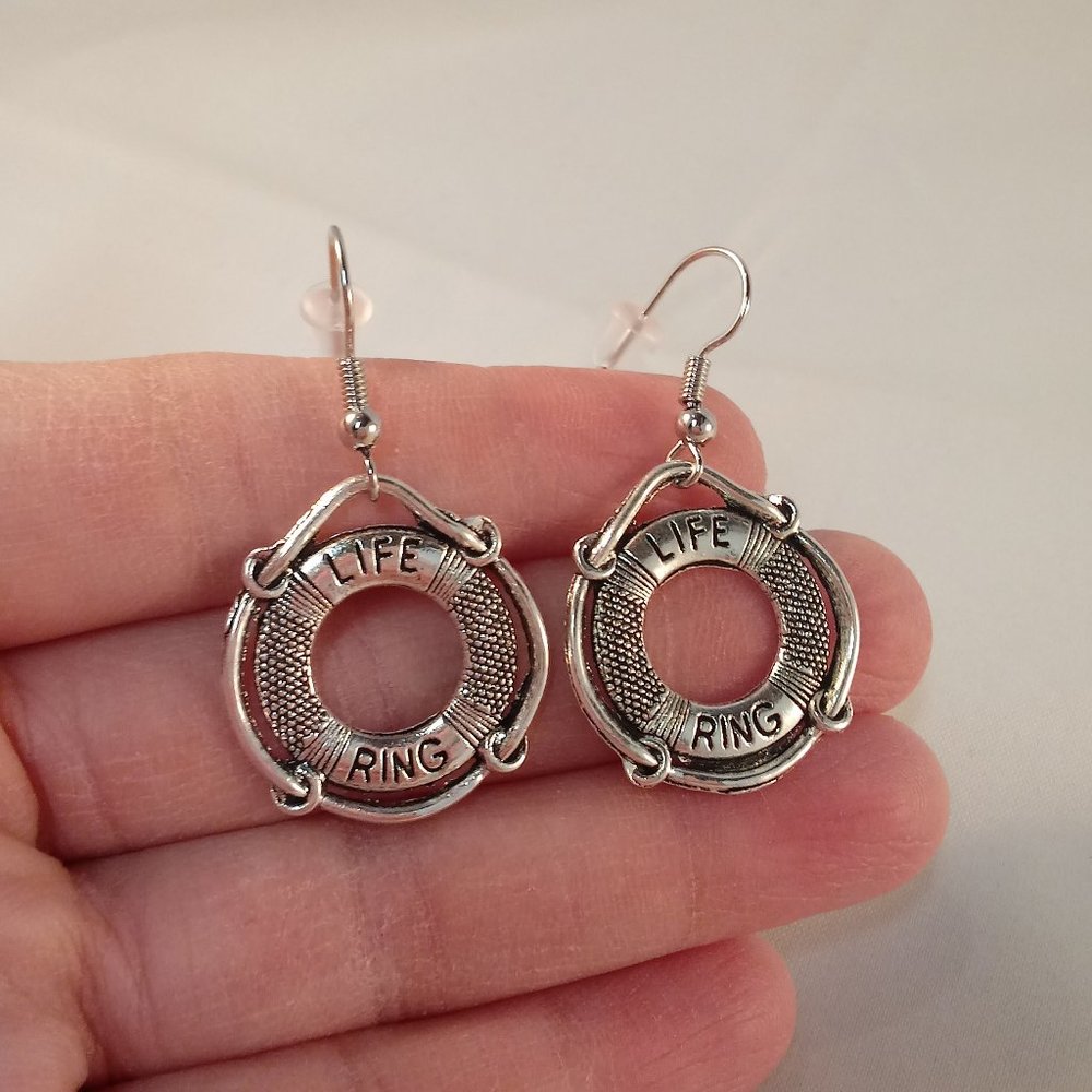 Silver Nautical Boat Lifesaver Life Preserver Dangle Earrings Gorgeous Gift - Picture 3 of 3